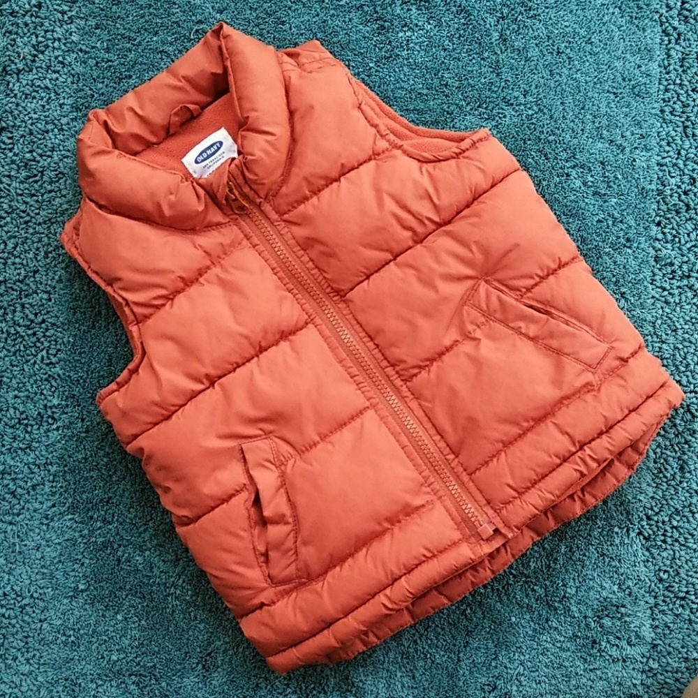 2T:OLD NAVY PUFFER VEST